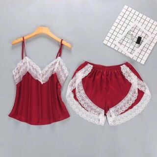 [ SiZE :M ,L ,XL 43-65kg ] Đồ Bộ Ngủ Lụa 2 Dây SEXY Phối Ren Trắng