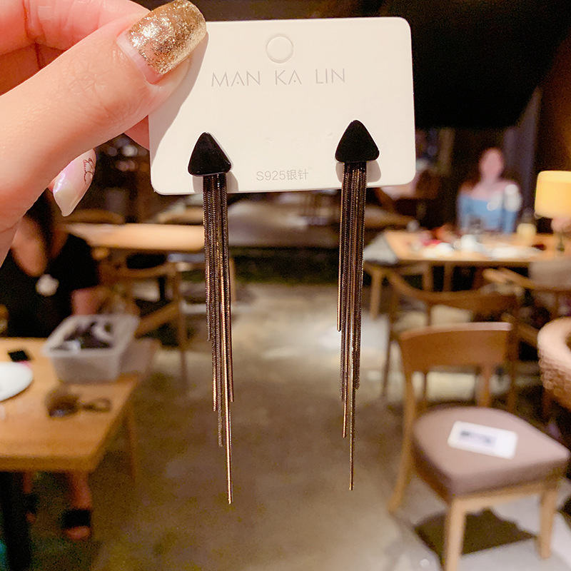 Cặp Bông Tai Tua Rua Thời Trang Nữ