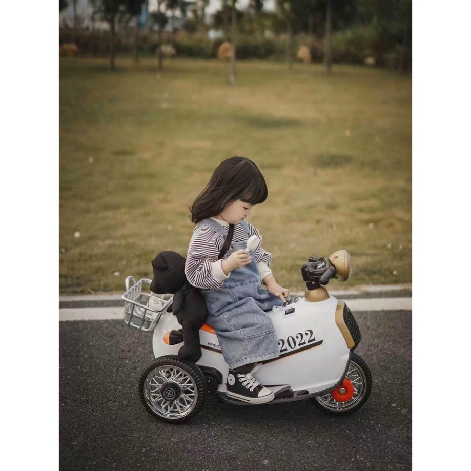 Xe điện holla cute HL-02181