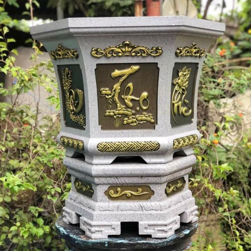 Khuôn đúc chậu cảnh lục giác rộng 58 cao 45cm
