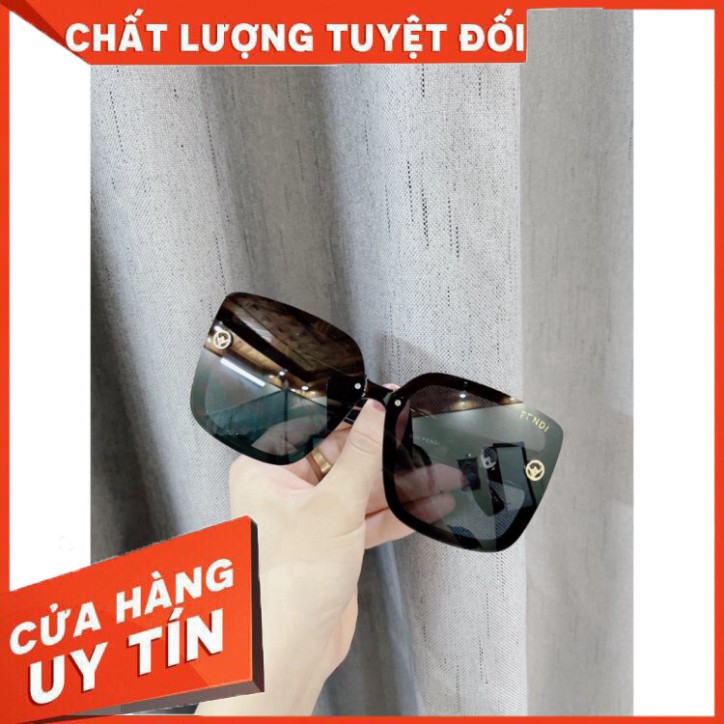 KÍNH MẮT NỮ KÍNH THỜI TRANG NAM NỮ CAO CẤP SANG TRỌNG CHỐNG TIA UV
