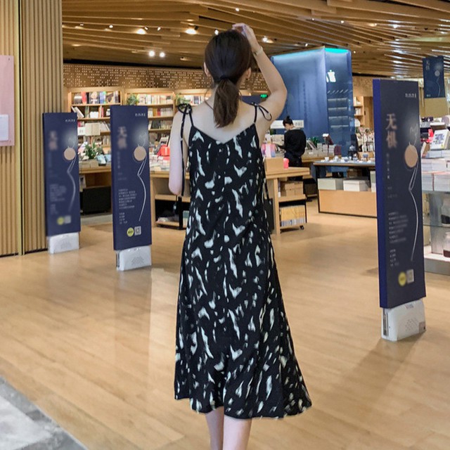 Váy 2 dây dáng suông dài họa tiết phong cách retro Hàn Quốc siêu hot | BigBuy360 - bigbuy360.vn