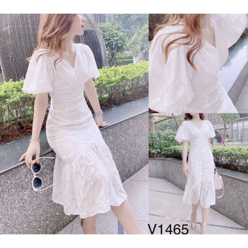 Đầm dự tiệc trắng đuôi cá chất voan thêu nổi