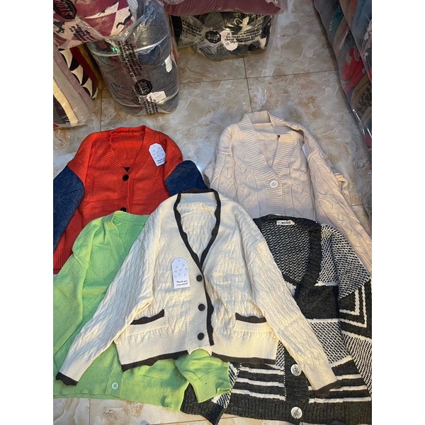 Áo khoác phao chốt live