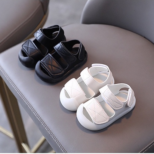 Dép sandal trẻ em đế mềm 2 quai dán tiện lợi cá tính cho bé trai bé gái, mũi cao chống vấp, chống trượt hiệu quả_Mã 131