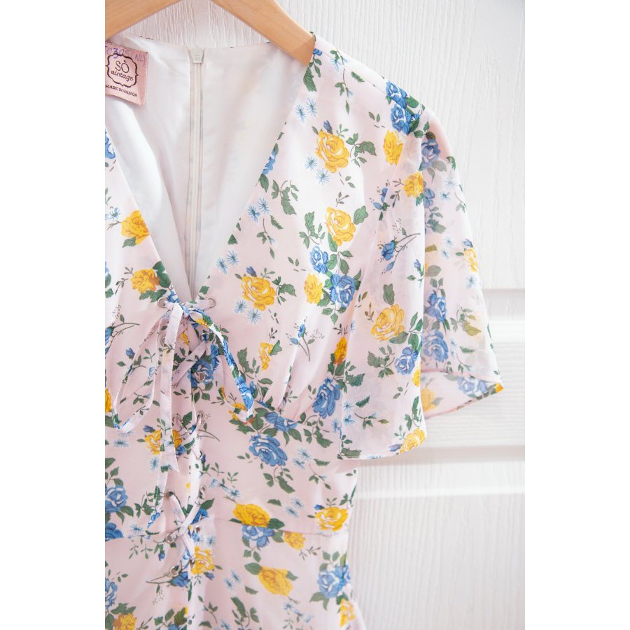 [Mã SKAMSALEP6 giảm 10% tối đa 100K đơn 150K] SÒ VINTAGE - EMILY Đầm hoa đan dây ngực tay cánh tiên | BigBuy360 - bigbuy360.vn