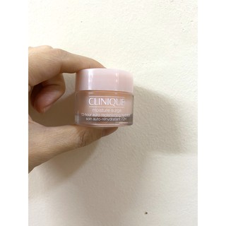 Kem dưỡng Clinique moisture surge mini