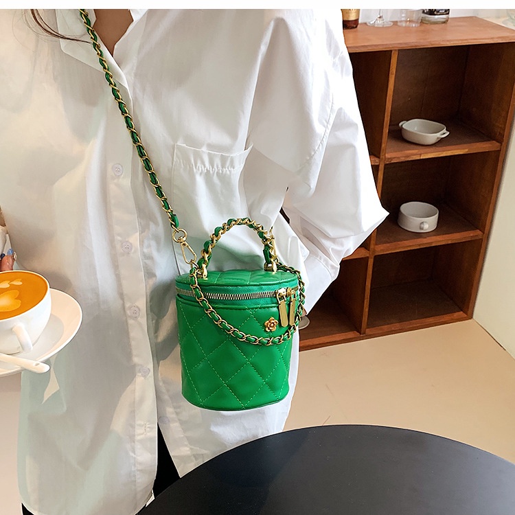 Túi đeo vai IELGY dáng xô phối dây xích thời trang cho nữ dễ phối đồ