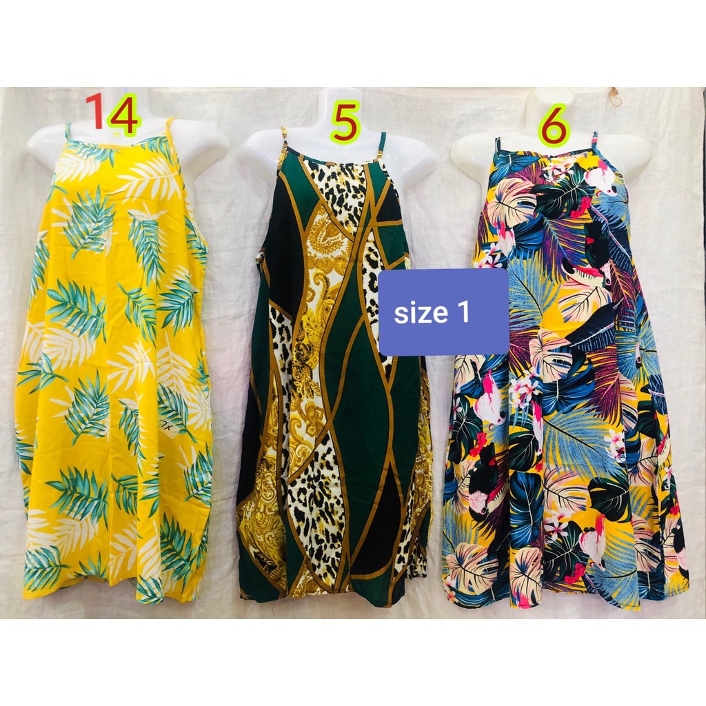 Đầm yếm form suông