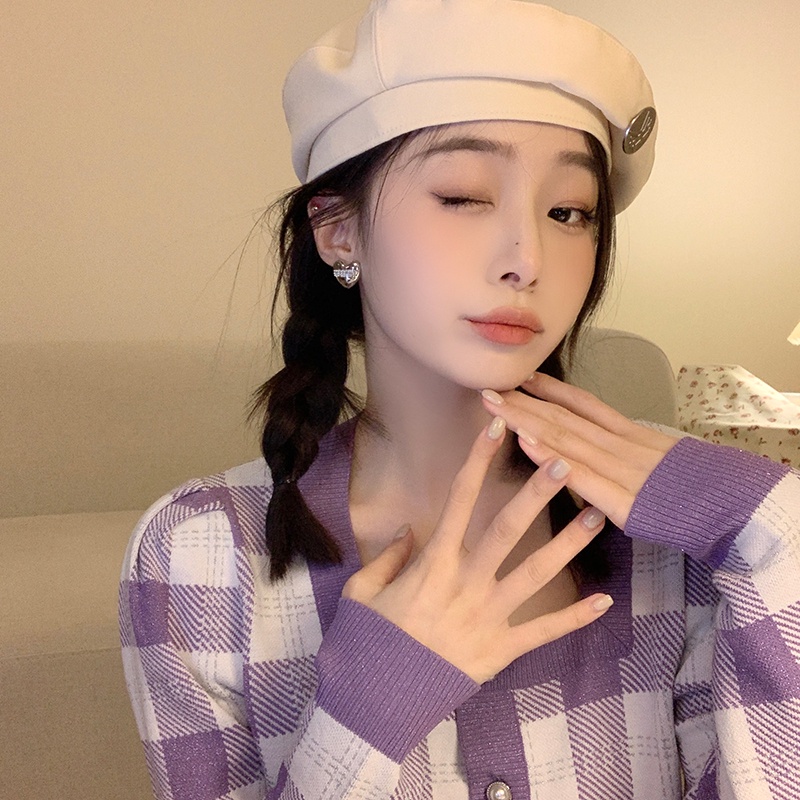 Đôi bông tai mạ vàng 17KM trang trí ngọc trai giả xinh xắn cho nữ