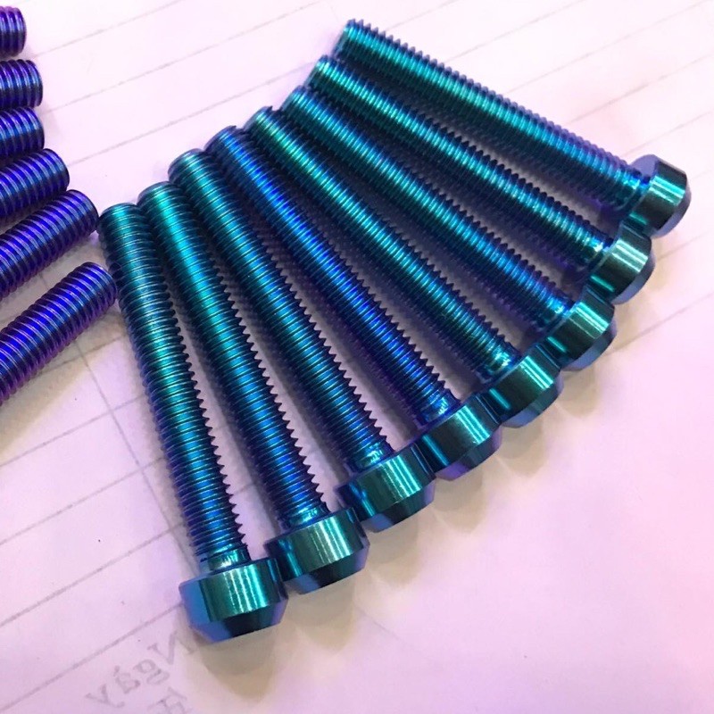 Bộ Ốc Titannium Lốc Máy Ware