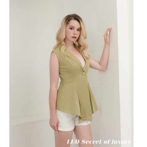 Áo Vest xanh cốm kèm quần short trẻ trung kiểu dáng mới lạ - THIẾT KẾ CAO CẤP | BigBuy360 - bigbuy360.vn