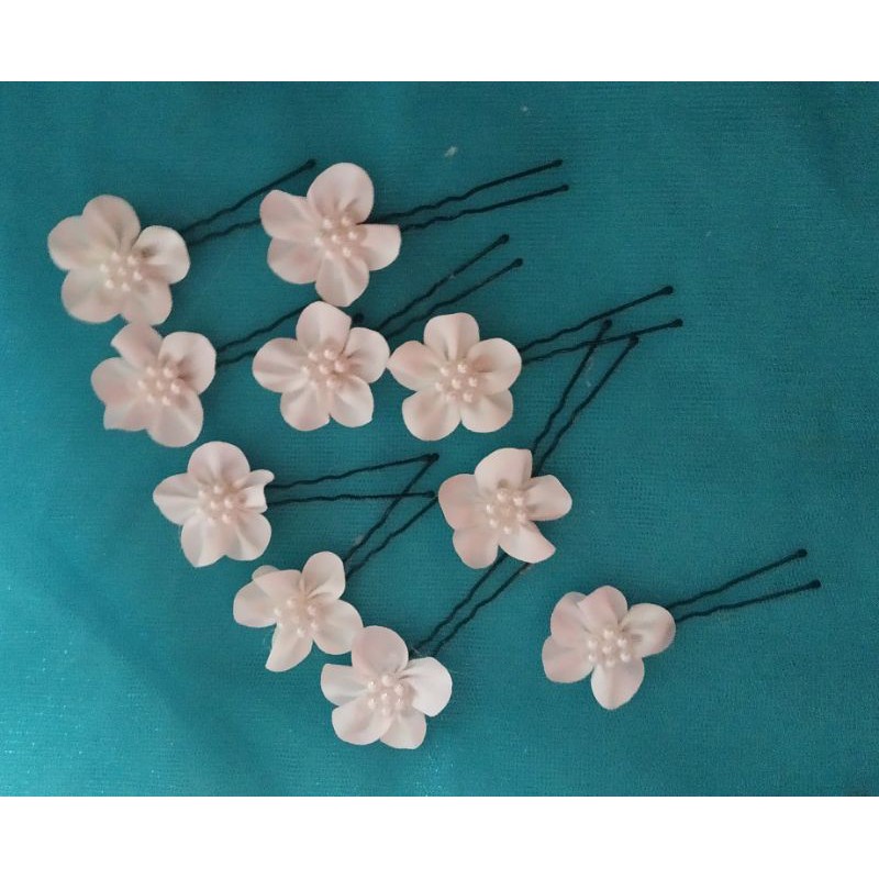 chầm cài tóc cô dâu 40k