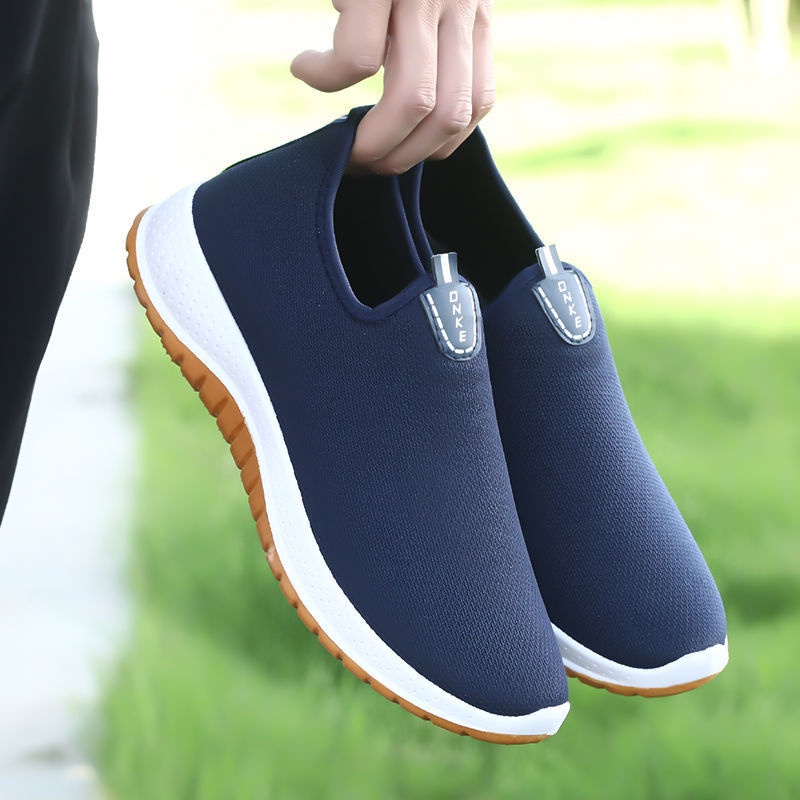 Giày Vải Đi Bộ Thoải Mái Phong Cách Bắc Kinh Cổ Điển Mùa Xuân Thu Mới Cho Nam
