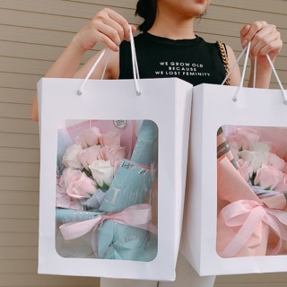 Túi hoa hồng sáp 11b kèm thiệp, túi xách quà tặng