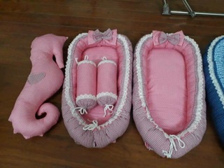 Bộ gối đầu + chặn bé