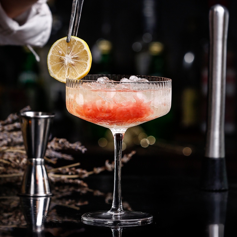 Striped Cocktail Glass - Ly Cocktail Thủy Tinh