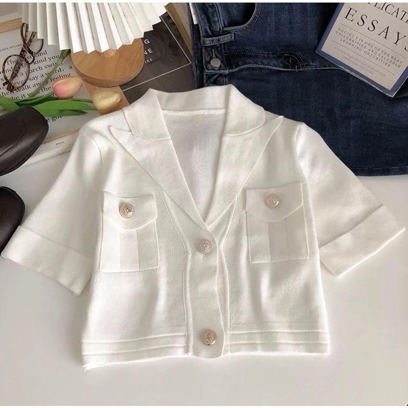 Áo len dệt kim kiểu cổ vest dáng croptop