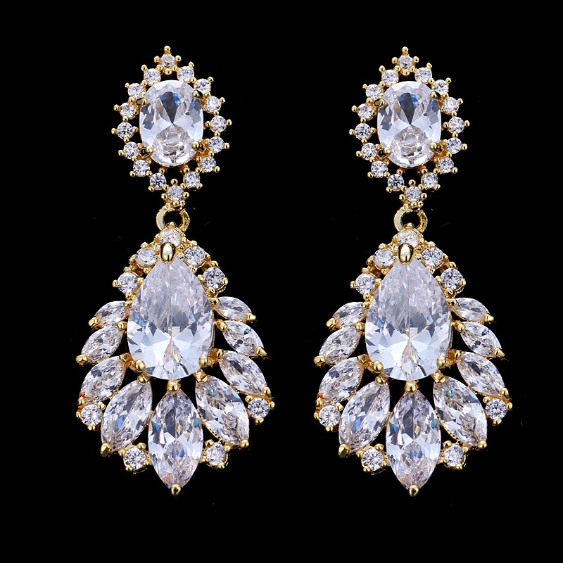 Khuyên Tai Giọt Nước Đính Đá Zircon Sang Trọng