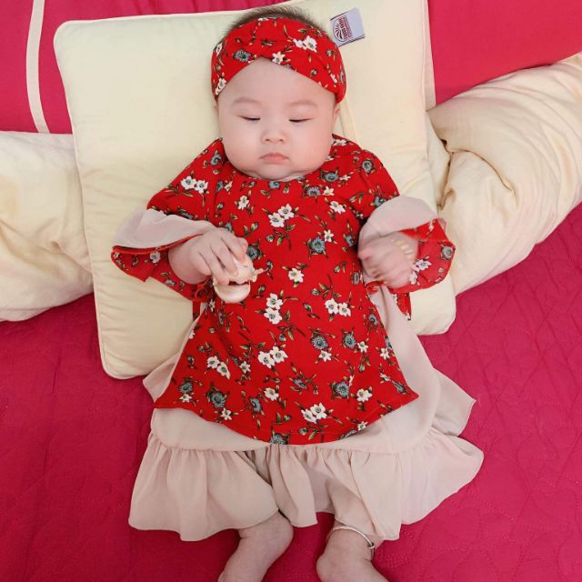Áo dài cách tân kèm turban