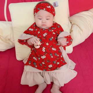 Áo dài cách tân kèm turban