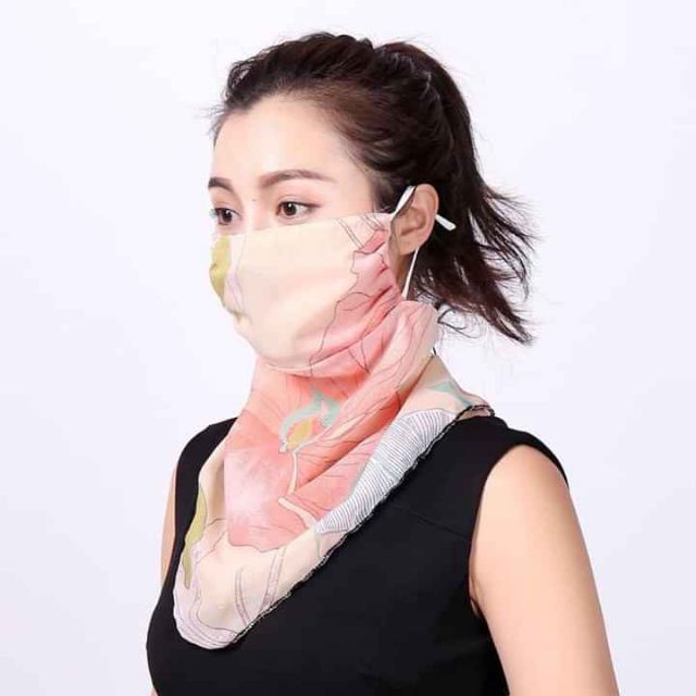 KHẨU TRANG KÈM KHĂN CHE CỔ | BigBuy360 - bigbuy360.vn