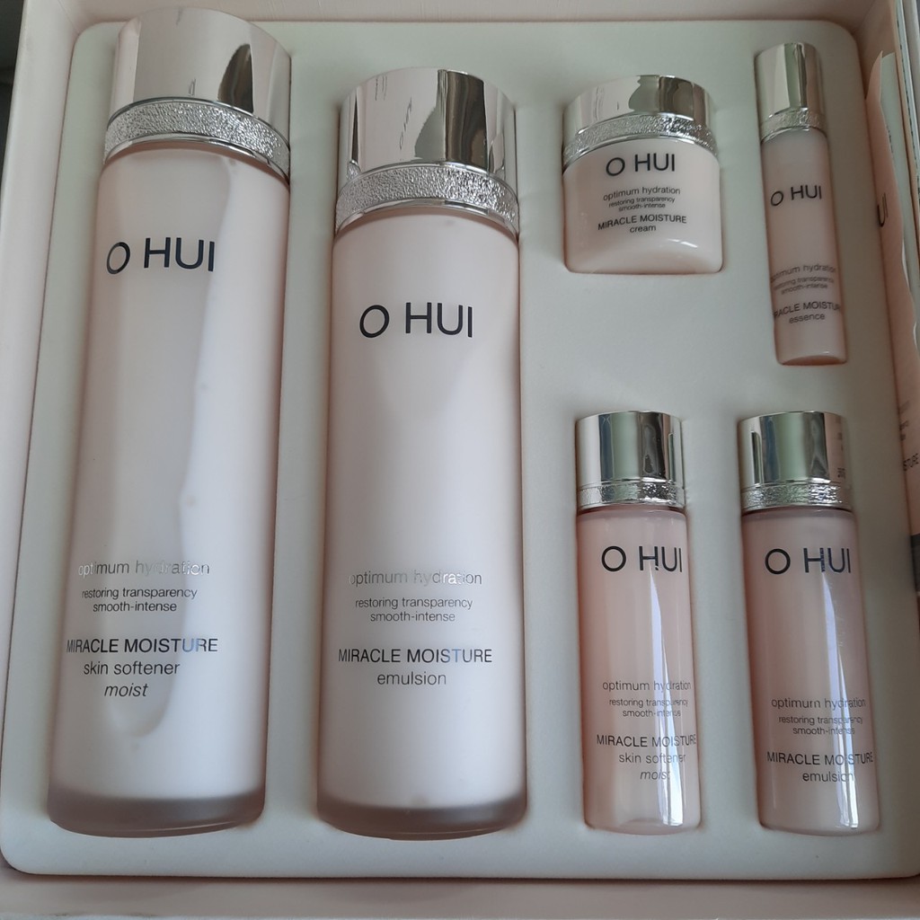 [CHÍNH HÃNG - MÃ QR QUÉT THÔNG TIN SẢN PHẨM] Bộ Sản Phẩm Dưỡng Ẩm Ohui Miracle Moisture Special Set 6pcs 330ml