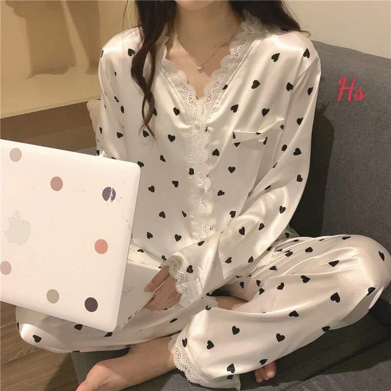 Bộ trái tim viền ren HS6