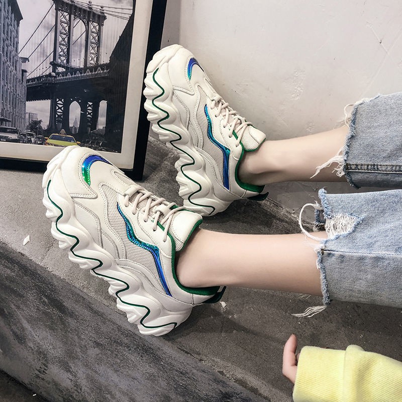 Giày Thể Thao Nữ Đế Dày Trẻ Trung Năng Động | BigBuy360 - bigbuy360.vn