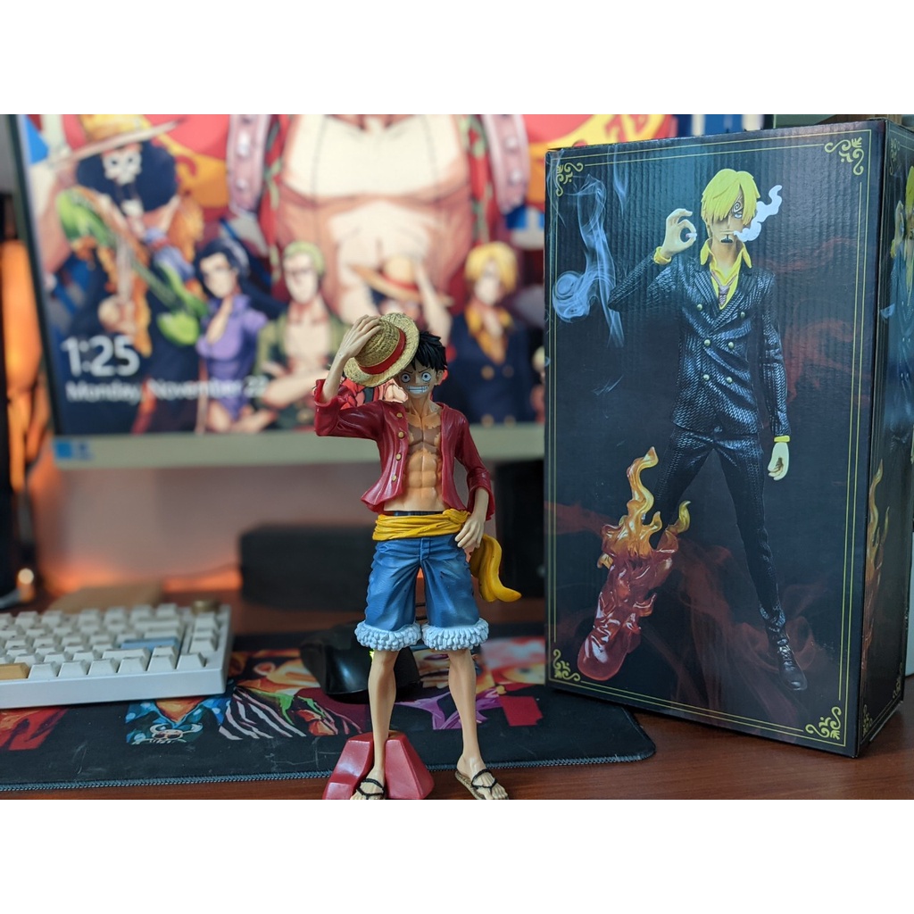 Mô hình nhân vật Luffy Sauron One Piece - Figure anime one piece