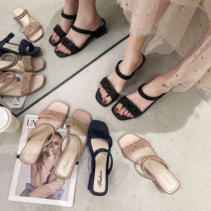 Sandals nhựa đính nơ Butterfly