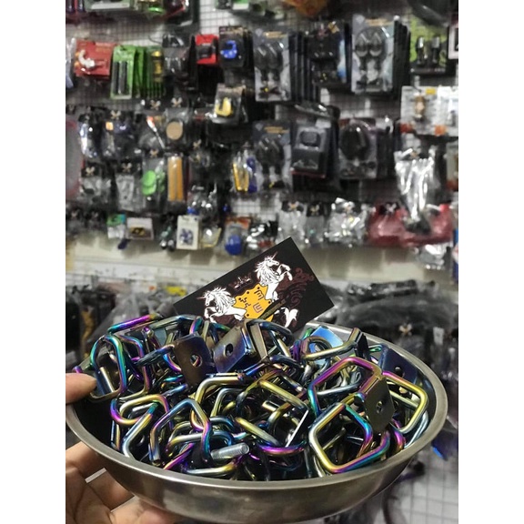 [Rẻ vô địch ] 1 CHIẾC MÓC CÁ HEO GẮN XE