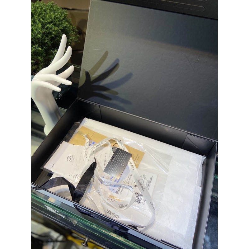 Clutch sz 30cm full box nam châm