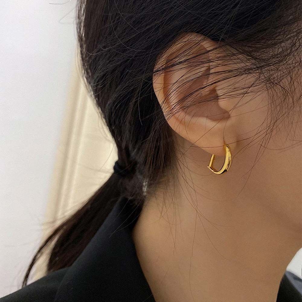 Hoa tai hình chữ D bằng kim loại phong cách Hàn Quốc cá tính dành cho nữ
