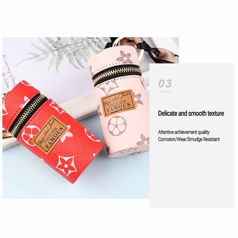 Móc khóa hình trụ đựng son môi bằng vải lụa kích thước lớn linh động