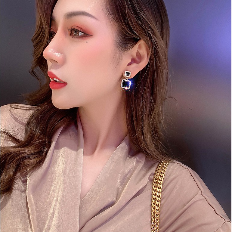 Bông tai đính đá họa tiết hình vuông sang trọng BT103