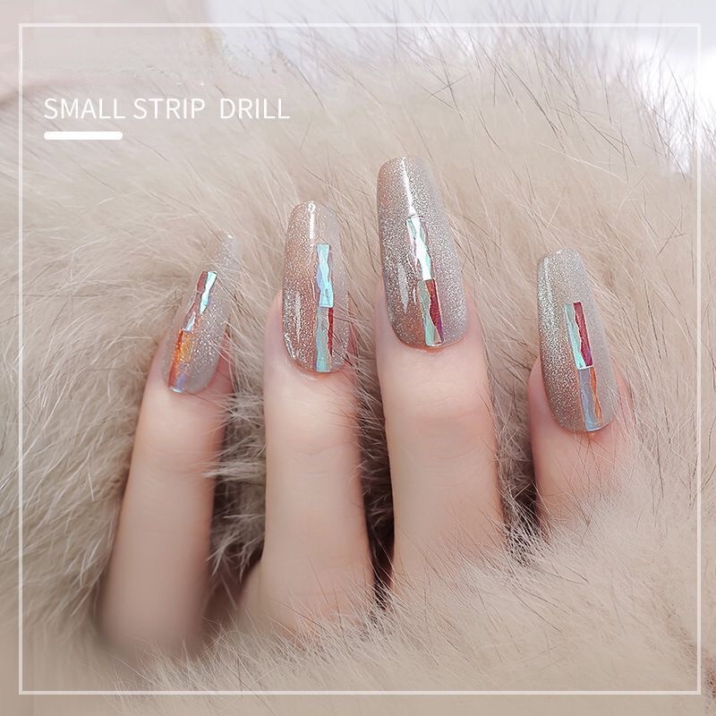 [Hàng mới về] Set 100 miếng dán móng tay 3d nhiều màu sắc lấp lánh