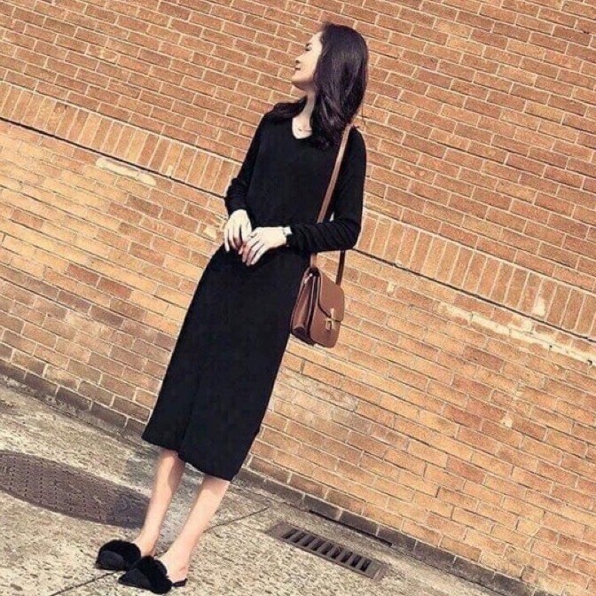 Váy suông rộng basic cổ tim xẻ cạnh dáng dài qua gối chất thun tăm | BigBuy360 - bigbuy360.vn