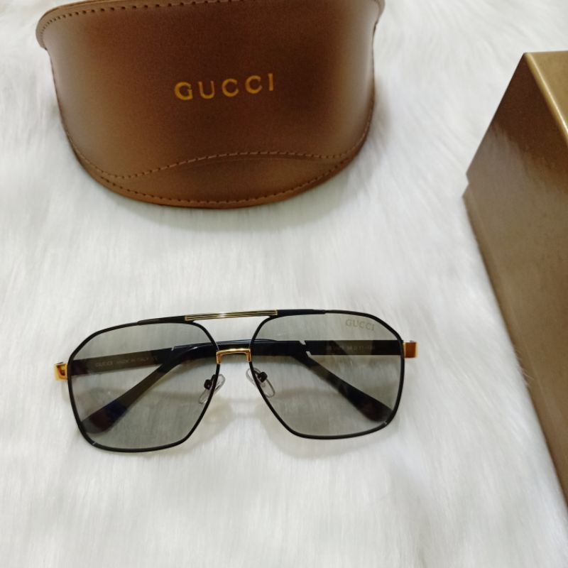 mắt kính thời trang nam đổi màu full box_ trong poleroi Phan cực