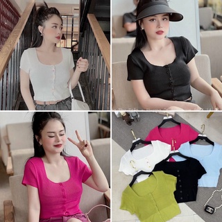 Áo len mỏng cổ vuông khuy croptop màu hot
