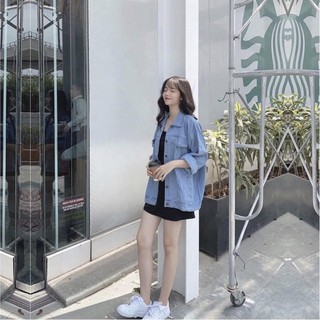 Áo khoác jean xanh nhạt unisex