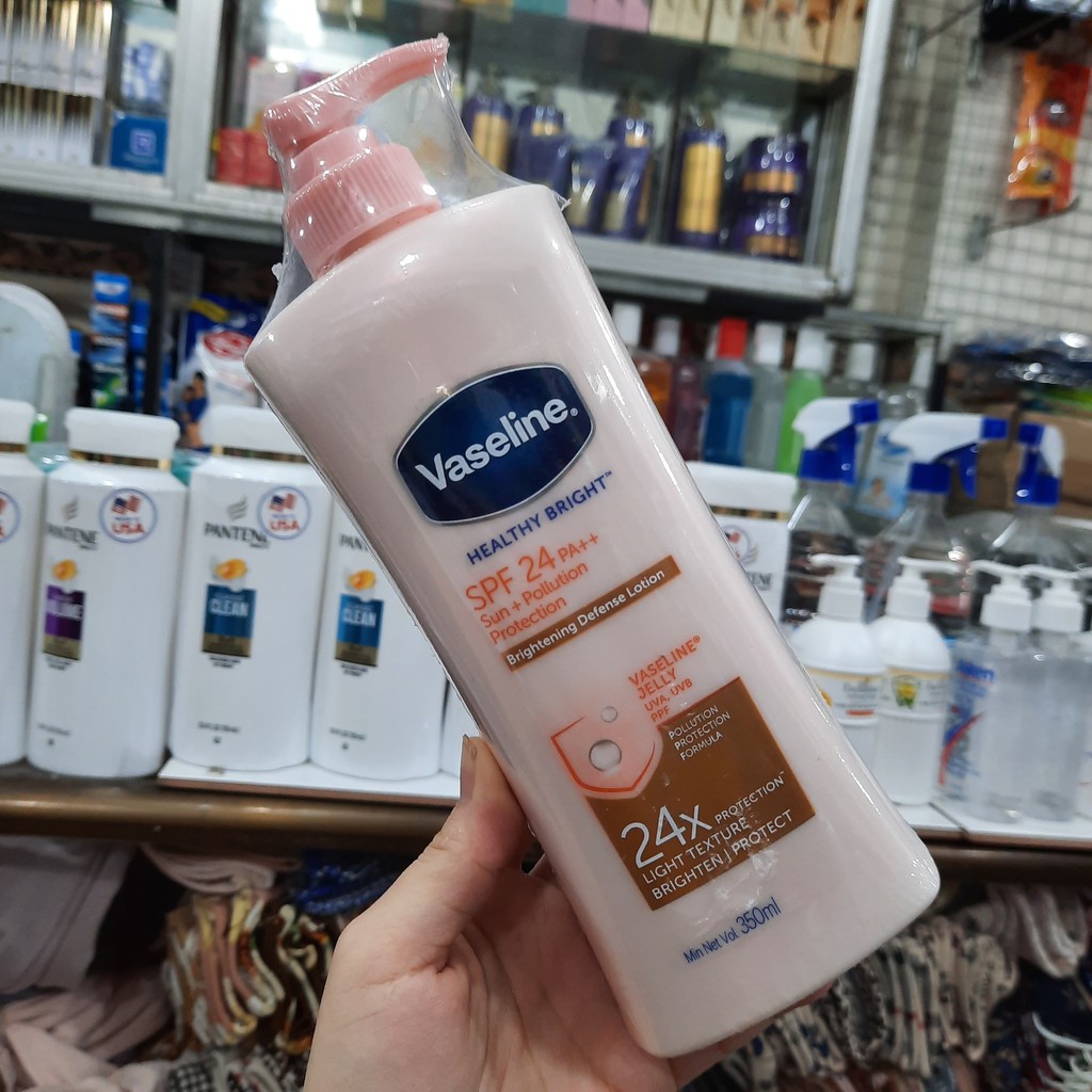 Dưỡng thể Vaseline Healthy Bright SPF 24 5in1 350ml