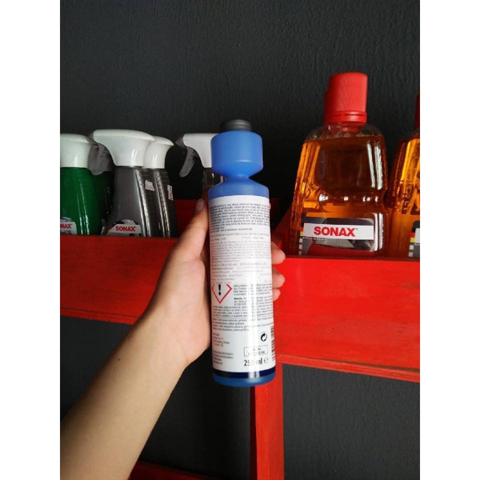 Nước rửa kính ô tô cao cấp Son ax Xtreme Clear View 1:100 NanoPro 250ml Sonax271141 chamsocxe