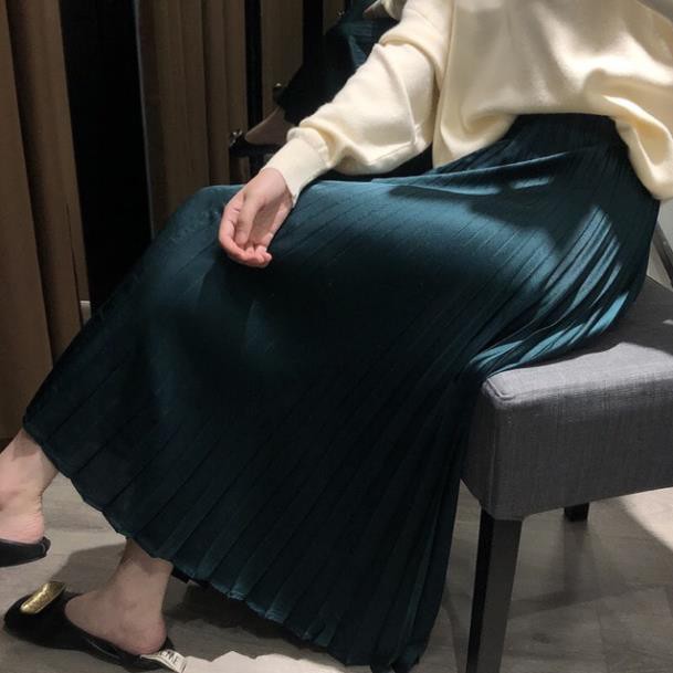 🍀 10.10 🍀 9.9 Chân váy xanh Zara mẫu 2019(Pleated Skirt) .. Đẹp . .