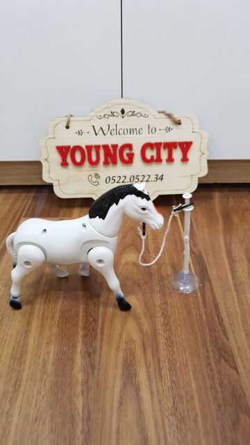 Đồ chơi ngựa chạy pin có nhạc Youngcityshop