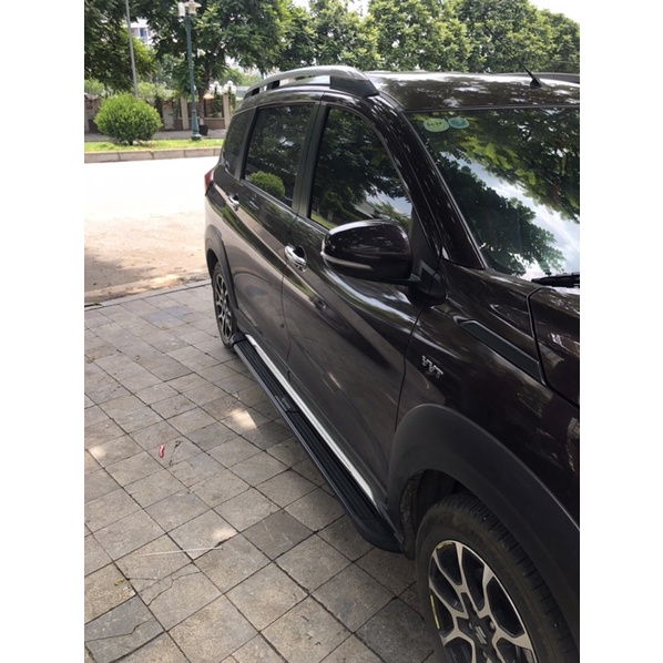 Bậc lên xuống, bệ bước chân cho SUZUKI XL7 mới nhất