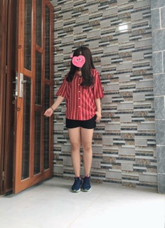 Áo Sơ mi oversize đỏ 2 sọc trắng - tay ngắn