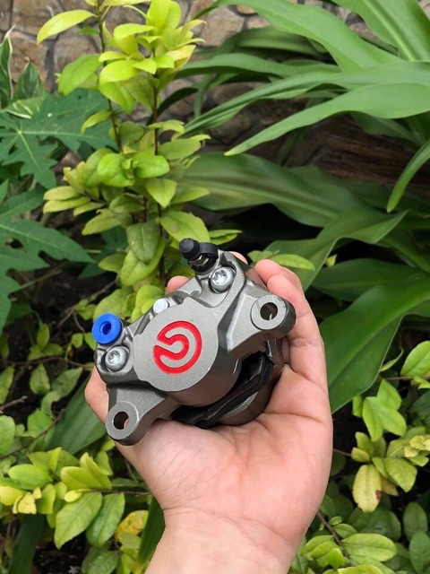 [Rẻ vô địch] Heo dầu Brembo logo lớn đỏ 2 pic đối xứng, sản phẩm có BH 3 tháng sử dụng, gắn mọi loại xe . DOCHOIXEMAY