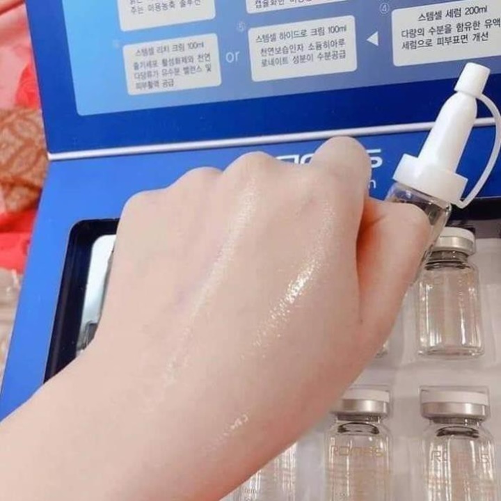 Tách lẻ 1 Lọ Kèm Nắp Bóp Tế Bào Gốc Ronas Hàn Quốc – Yu645