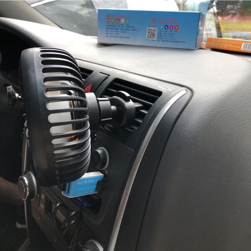 Quạt USB Thông Gió Xe Hơi 3 Tốc Độ 5V Xoay 360 Độ Tùy Chỉnh Tiện Dụng